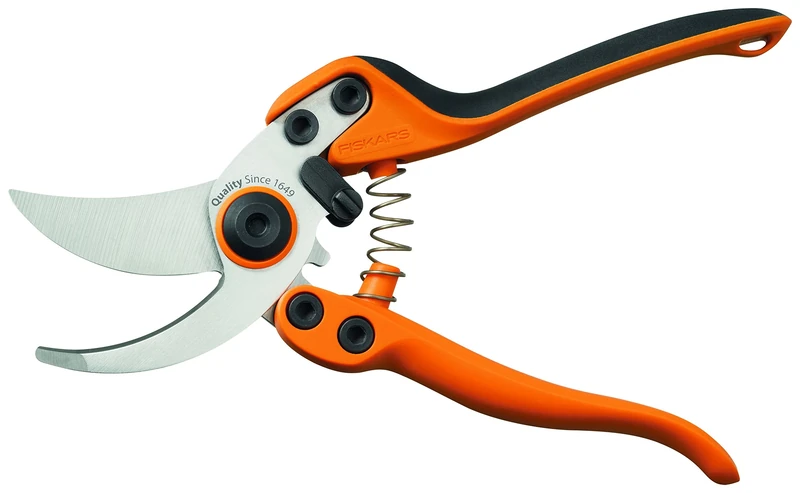 Fiskars professional bypass pruning shears for fresh branches and twigs, high-quality steel blades, length: 20 cm, black/orange, PB-8 M, 1020204