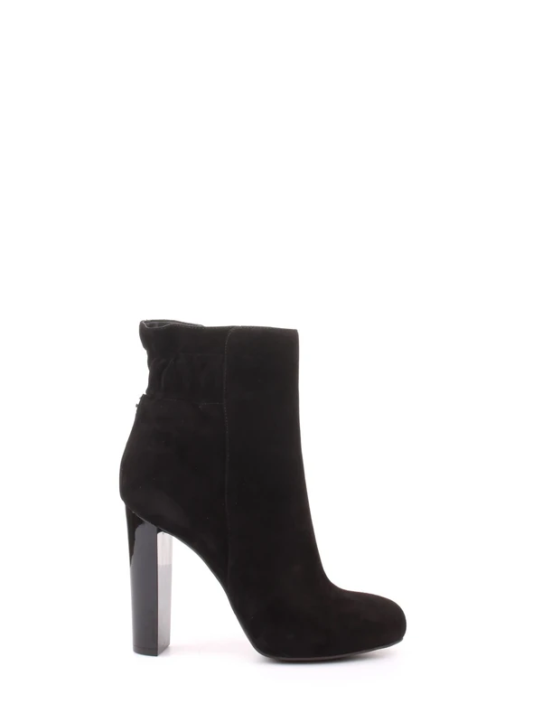 Guess Women’s Denby Ankle Boots Black Size: 6.5