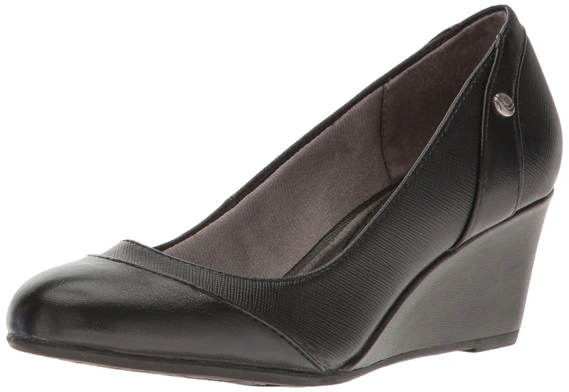 LifeStride Women's Dreams Wedge Pump, Black, 7.5 W US