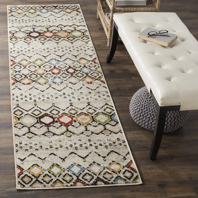 SAFAVIEH Boho Chic Rug for Living Room, Dining Room, Bedroom - Amsterdam Collection, Short Pile, in Ivory and Multi, 69 X 244 cm