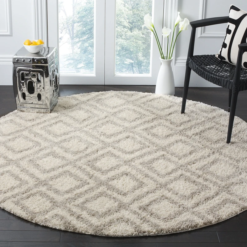 SAFAVIEH Shaggy Rug for Living Room, Dining Room, Bedroom - Arizona Shag Collection, Short Pile, in Ivory and Beige, 201 X 201 cm