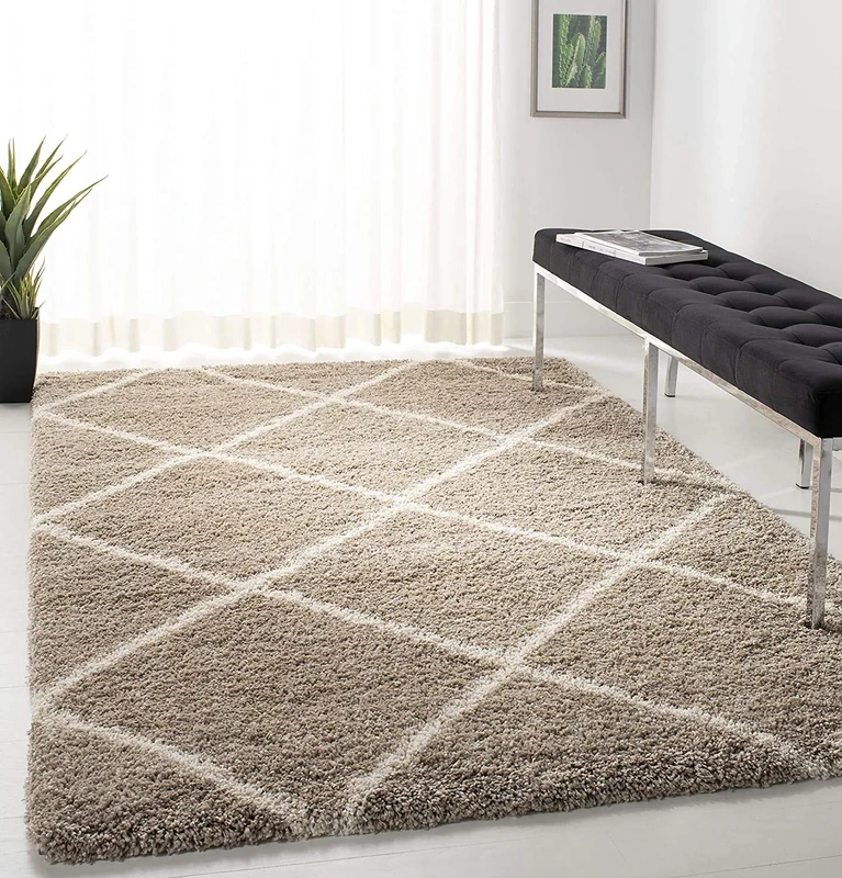 Safavieh Shaggy Indoor Woven Rectangle Area Rug, Hudson Shag Collection, SGH281, in Beige/Ivory, 91 x 152 cm for Living Room, Bedroom or Any Indoor Space