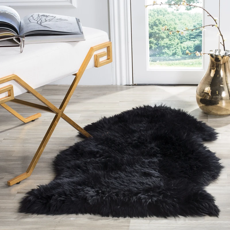 SAFAVIEH Sheepskin Rug for Living Room, Dining Room, Bedroom - Fur Collection, High Pile, in Midnight Black, 61 X 91 cm