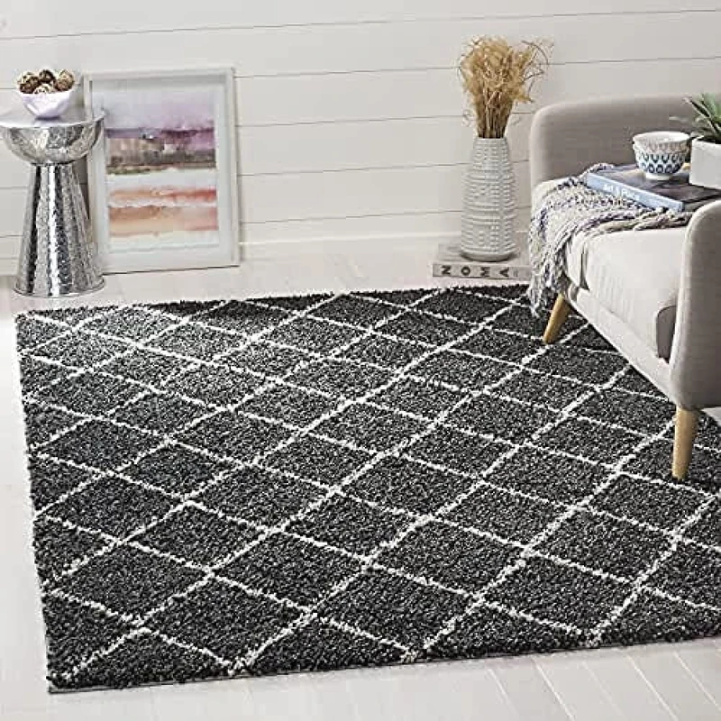 Safavieh Shaggy Indoor Woven Rectangle Area Rug, Arizona Shag Collection, ASG742, in Anthracite / Beige, 91 X 152 cm for Living Room, Bedroom or Any Indoor Space