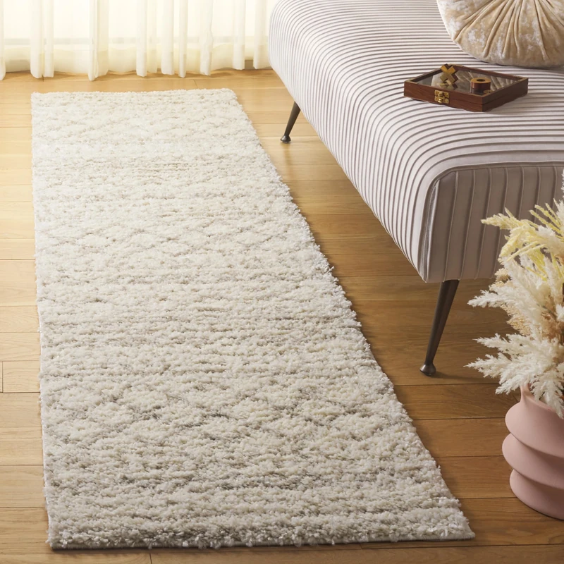Safavieh Shaggy Indoor Woven Runner Area Rug, Arizona Shag Collection, ASG741, in Ivory / Beige, 69 X 244 cm for Living Room, Bedroom or Any Indoor Space