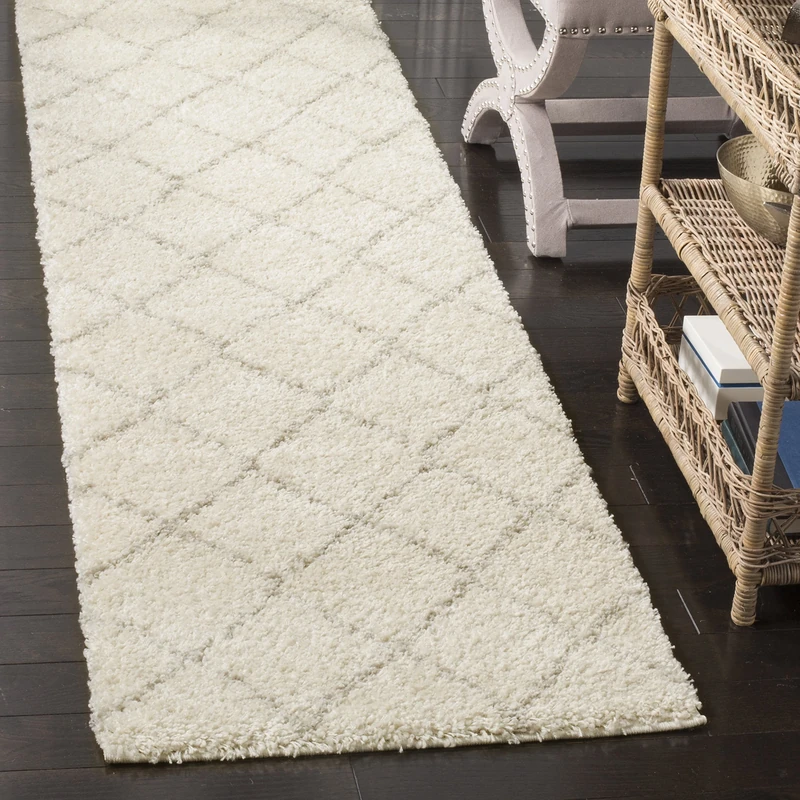 Safavieh Shaggy Indoor Woven Runner Area Rug, Arizona Shag Collection, ASG742, in Ivory / Beige, 69 X 244 cm for Living Room, Bedroom or Any Indoor Space