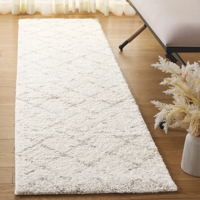 Safavieh Shaggy Indoor Woven Runner Area Rug, Arizona Shag Collection, ASG743, in Ivory / Beige, 69 X 244 cm for Living Room, Bedroom or Any Indoor Space