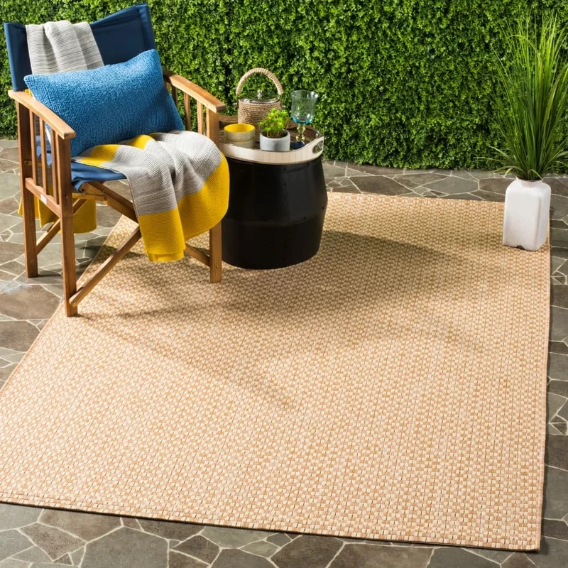 Safavieh Geometric Rug Indoors and Outdoors, Machine Washable and Slip Resistant, Courtyard Collection, Short Pile, in Beige, 160 X 231 cm