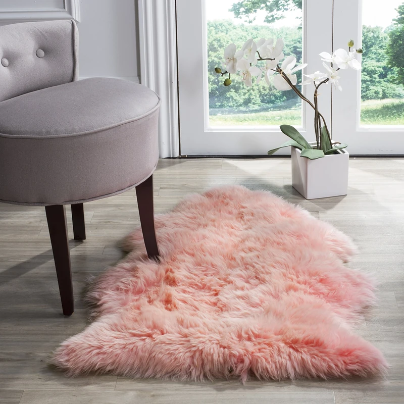 Safavieh Sheepskin Indoor Hand Made Accent Area Rug, Fur Collection, SHS121, in Solid Pink, 61 X 91 cm for Living Room, Bedroom or Any Indoor Space