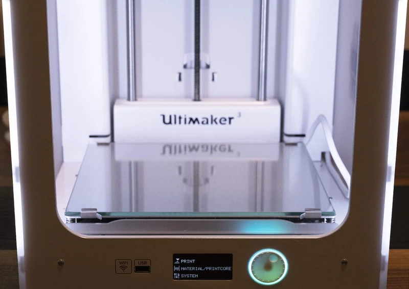 Ultimaker 3 Professional Dual Printhead 3D Printer