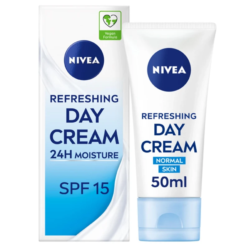 NIVEA Light Moisturising Day Cream, Hydrating Face Cream with Vitamin E, Skin Care Essentials, Intensive Moisturiser, 50 ml (Pack of 1)