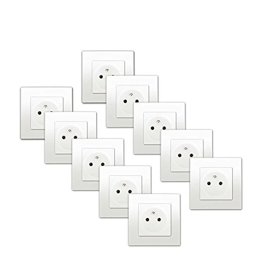 Delta Viva Pack of 10 2P+T Sockets White + White Plates