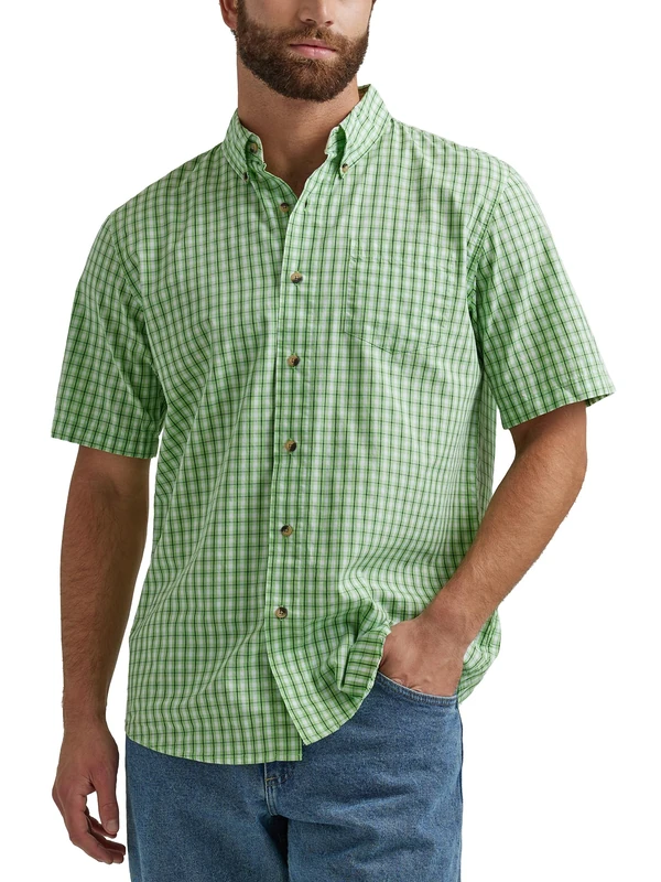 Wrangler Authentics Men's Short Sleeve Classic Plaid Shirt, Forest Shade, Medium