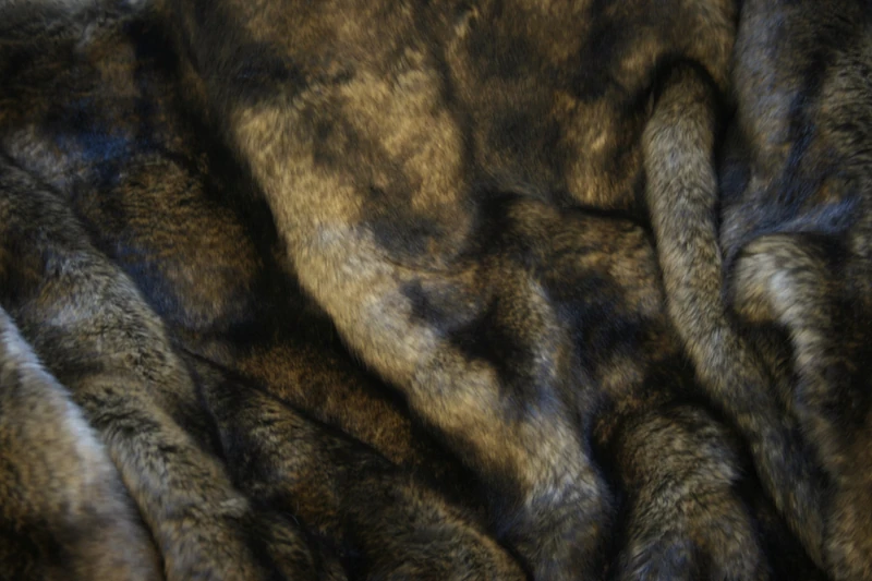 CRS VENDOR LTD. Super Luxury Faux Fur Fabric Material - SUPERSOFT BROWN BEIGE MIX