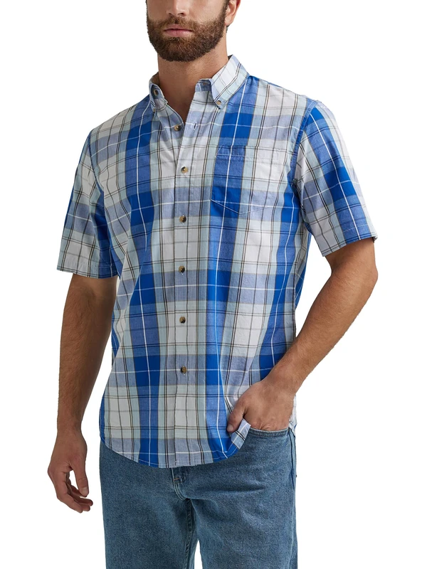 Wrangler Authentics Men's Short Sleeve Classic Plaid Shirt, Bright White, Medium