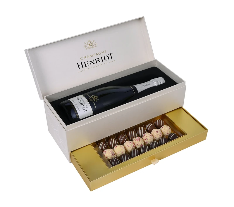 Henriot Champagne Montezuma Truffles Gift Box 75 cl - Image 1