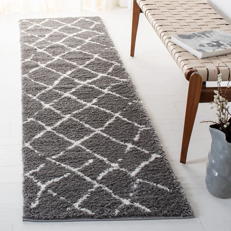 Safavieh Moroccan Shaggy Indoor Woven Runner Area Rug, Berber Shag Collection, BER162, in Light Grey / Cream, 69 X 244 cm for Living Room, Bedroom or Any Indoor Space