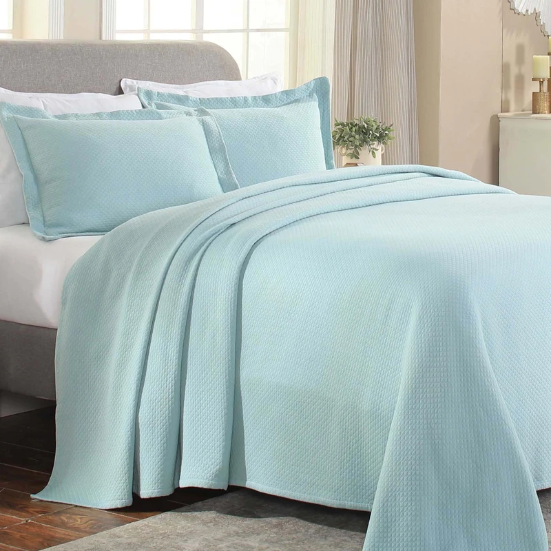 Superior Cotton Bedspread, Aqua, King