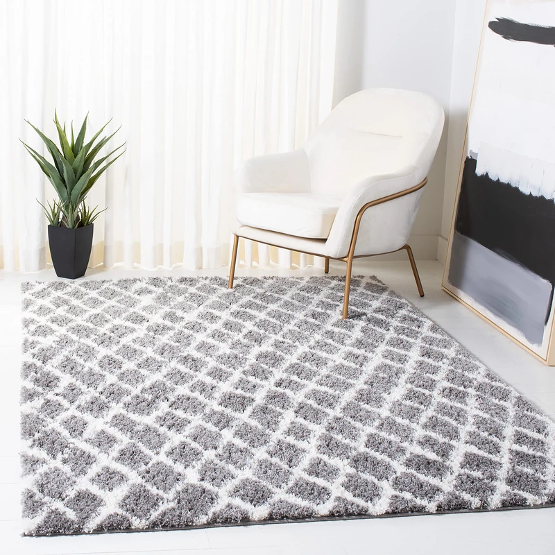 Safavieh Moroccan Shaggy Indoor Woven Rectangle Area Rug, Berber Shag Collection, BER163, in Light Grey / Cream, 91 X 152 cm for Living Room, Bedroom or Any Indoor Space
