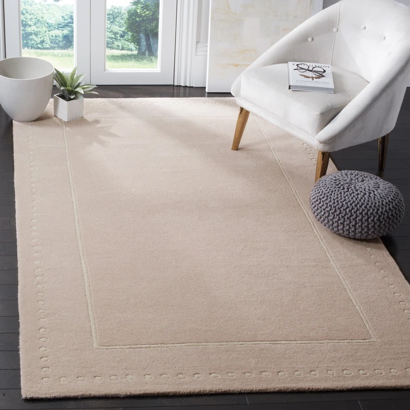 Safavieh Bella Collection Area Rug - 5' Square, Light Pink & Ivory, Handmade Dotted Border Wool, Ideal for High Traffic Areas in Living Room, Bedroom (BEL151M)
