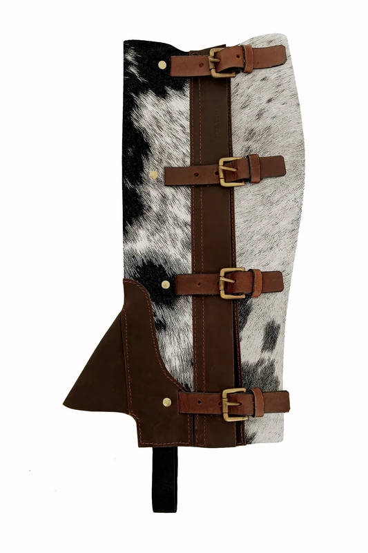 Oscar Borgström Chaps in Black/White Cow Leather, Medium, Brown, 39 x 21 x 1 cm - Image 1