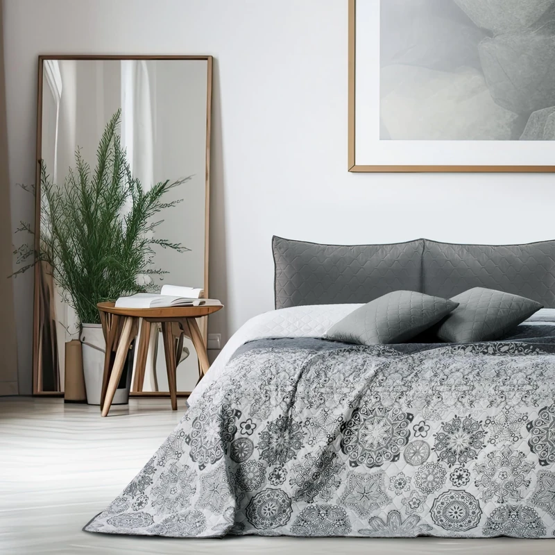 DecoKing 200x220 cm Reversible Bedspread Printed Throw Microfibre Floral Pattern Two-Sided Easy Care Grey White Alhambra