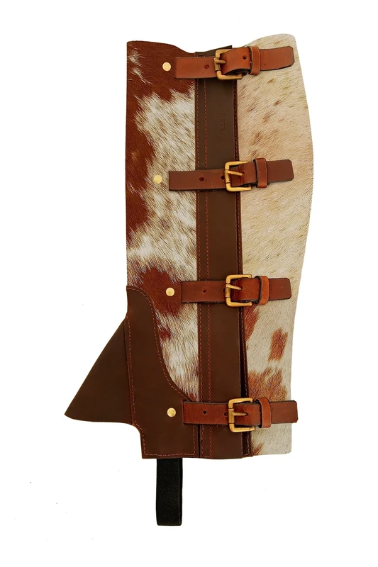 Oscar Borgström Chaps in Brown/White Cow Leather, Large, 39 x 24 x 1 cm