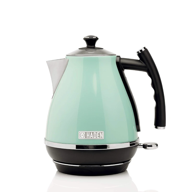 Haden Cotswold Green Kettle - Lightweight - Easy To Clean - 3KW Fast Boil, Stainless Steel Electric Kettle, 360° Base, Boil-Dry Protection - Retro Style Kettle and Toaster Sets - Image 1