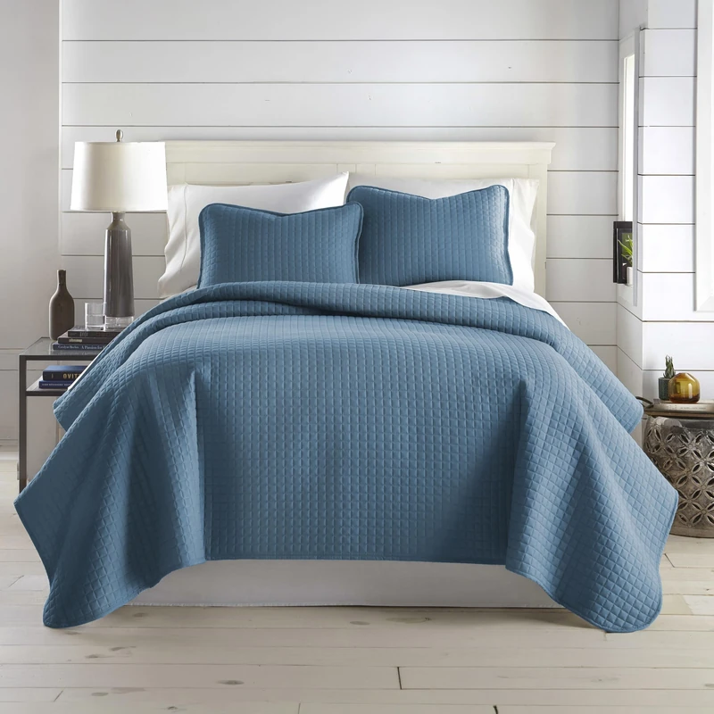 Southshore Fine Living, Inc. Twin Size Quilts, Microfiber Quilt, Lightweight Bedspread & Coverlet Sets, Pet Hair Resistant Bedding, XLTwin Quilt Coverlet with Pillow Sham, Coronet Blue Bedding