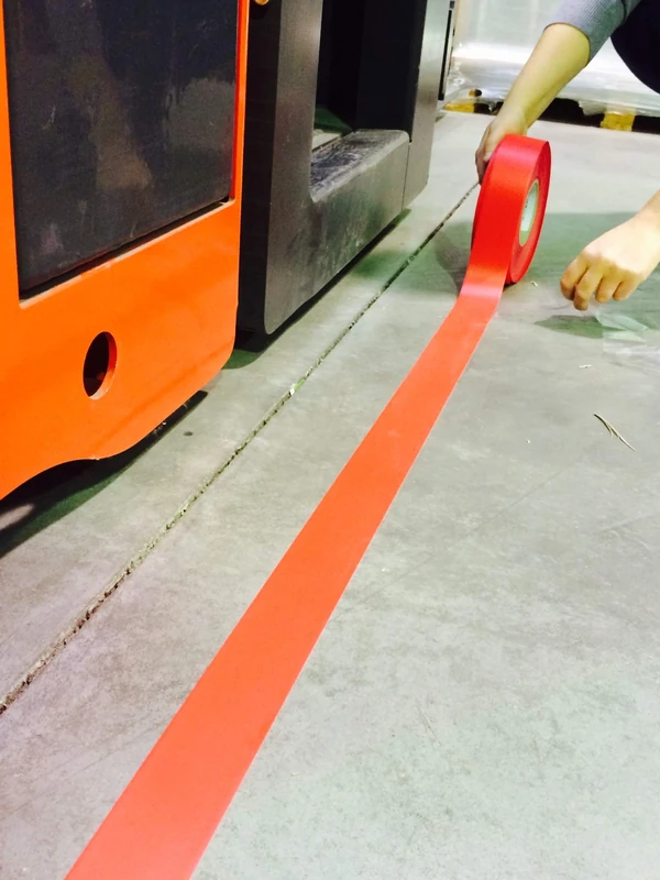 Tarifold ES 197783 – Roll of Floor Tape Extra Strong 50 mm x 48 m PVC 350 μ Red