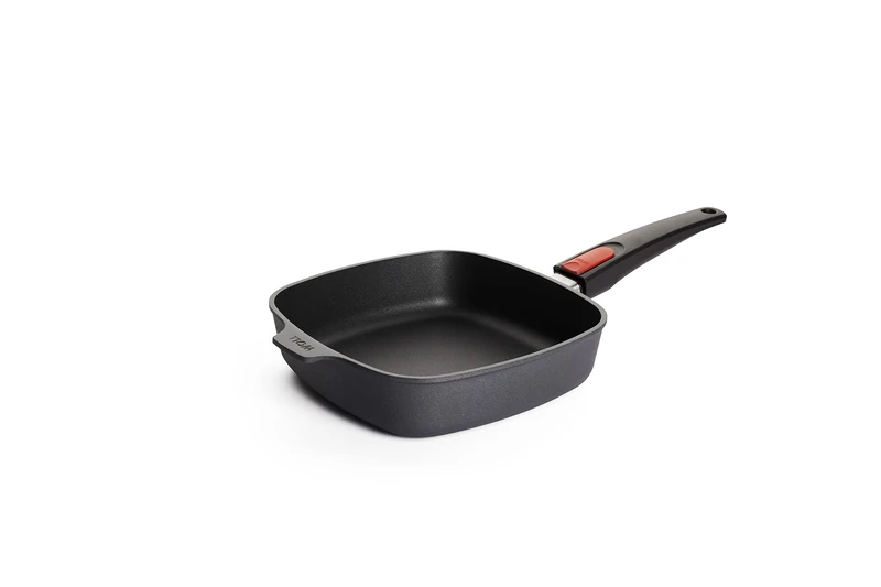 Woll Diamond Lite Square Pan 22 x 22 cm with Removable Handle Non-Stick Cast Aluminium Oven-Safe Suitable for Ceramic, Gas, Electric & Halogen Square Frying Pan
