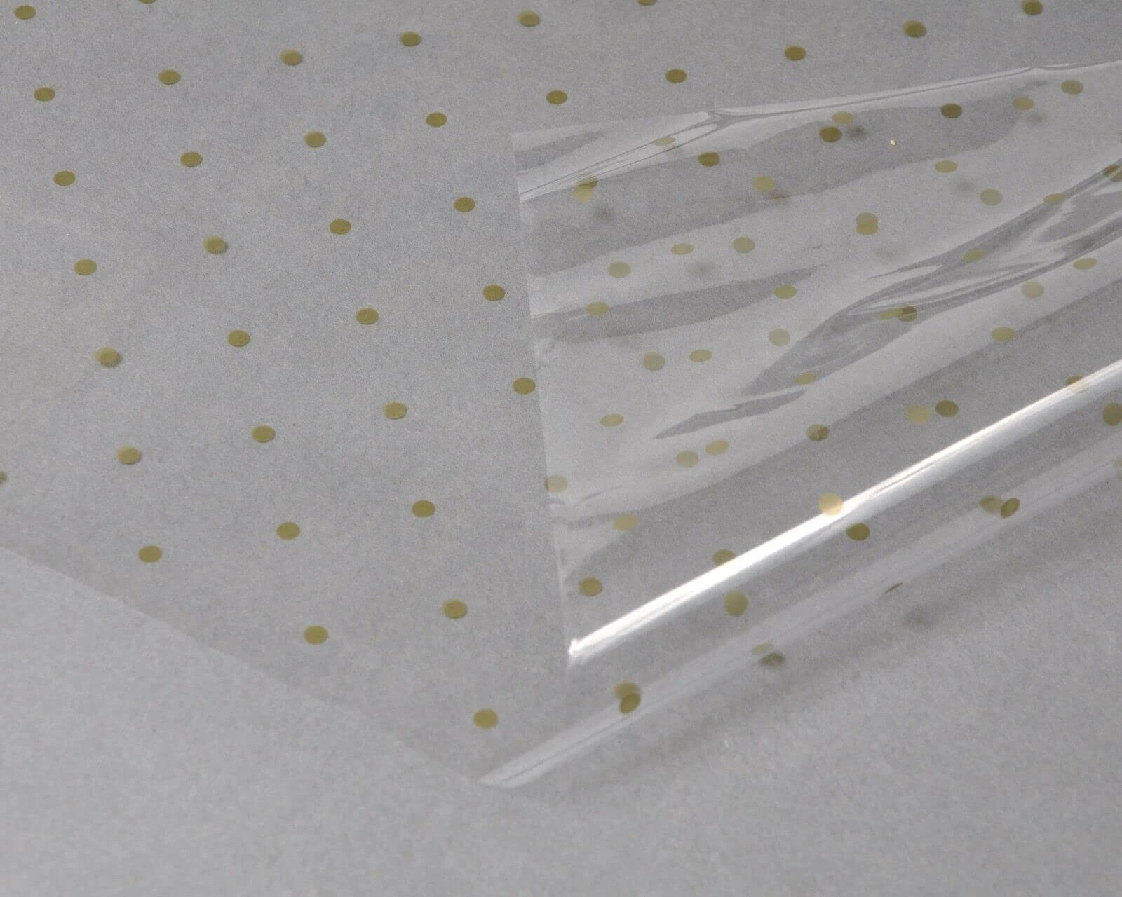 Cellophane Wrap Hamper Florist Film - 800mm x 2 Meters (Supplied in a Folded Sheet) - Gold Dot | Wrapping Paper & Gift Wrap for Bouquets, Baskets & Hampers