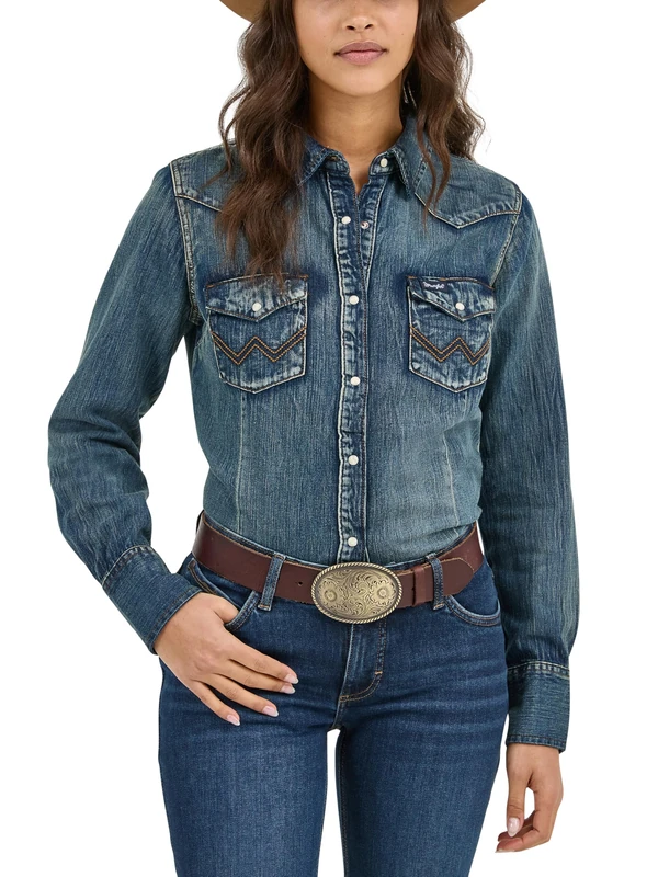 Wrangler Women's Long Sleeve Snap Front Denim Western Shirt Blouse, X-Large