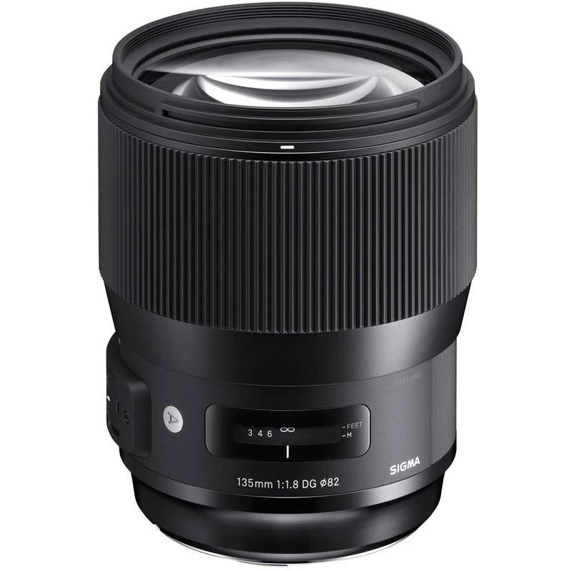 Sigma 135 mm F1.8 DG HSM Lens - Black
