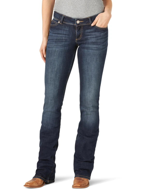 Wrangler Women's Retro Sadie Low Rise Stretch Boot Cut Jean, Dark Blue, 00 34