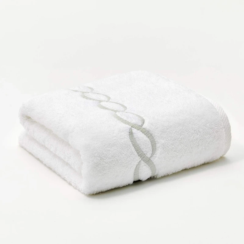 Calla Angel Superior 1000 Gram Egyptian Cotton Oversize 63 x 31 Bath Towel,1 Piece, Silver Chain - Image 1