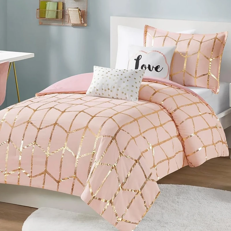 Intelligent Design Modern Trendy All Season Bedding Set, Matching Sham, Decorative Pillow, Polyester, Blush/Gold, Twin/Twin XL