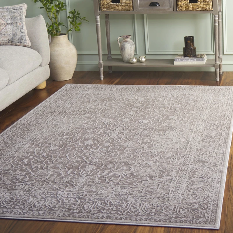 Safavieh Bahira Traditional Area Rug, Woven Polypropylene Carpet in Beige/Cream, 154 X 228 cm