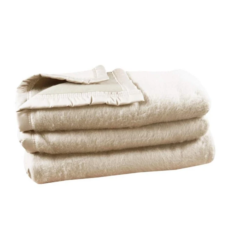 Poyet Motte Napoli Acrylic Blanket Cream/Cream, Acrylic, Crème/Crème, 260x240x1 cm