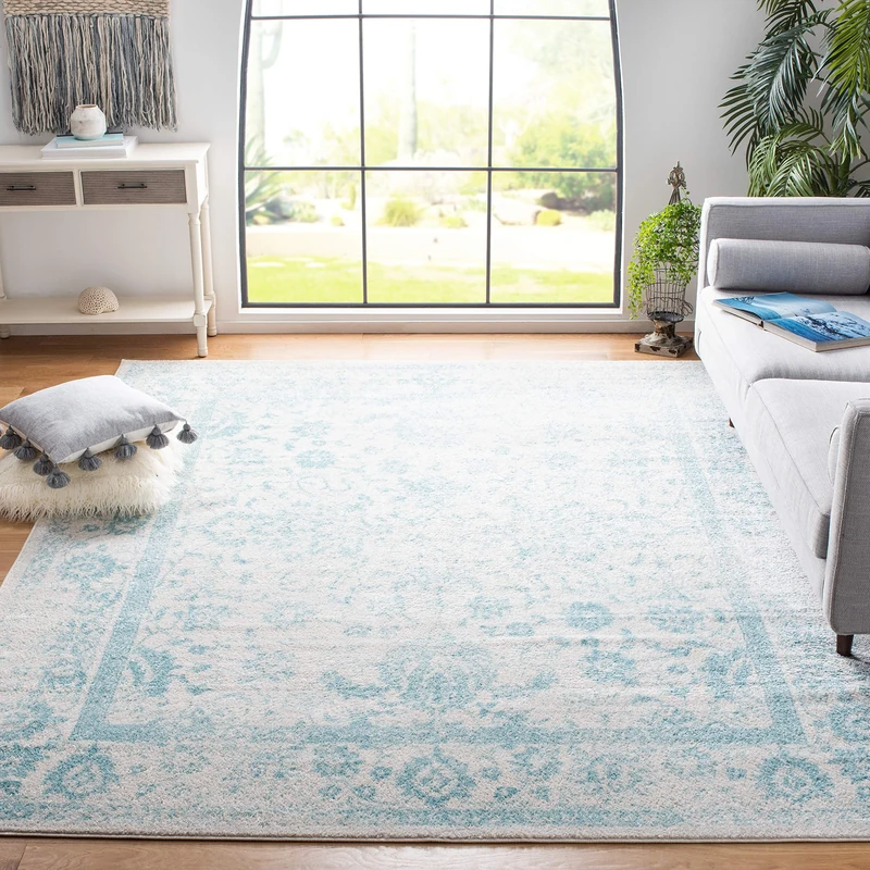 Safavieh Distressed Rug for Living Room, Dining Room, Bedroom - Adirondack Collection, Short Pile, in Ivory and Light Blue, 244 x 305 cm