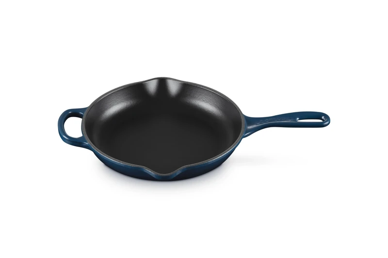 Le Creuset Signature 23 cm Enamelled Cast Iron Skillet - Nuit