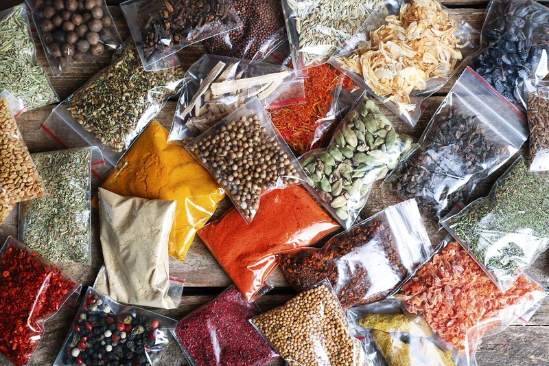 254 x 356 Blue Label Clear Grip Seal Poly Bags 1000 Pack, 45 Grammage