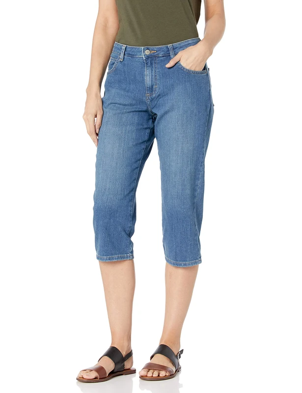 Lee Women's Relaxed Fit Capri Jean Pants, Soar, 6 US