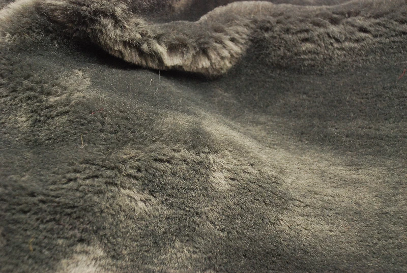 CRS VENDOR LTD. Super Luxury Faux Fur Fabric Material - FLUFFY DK GREY