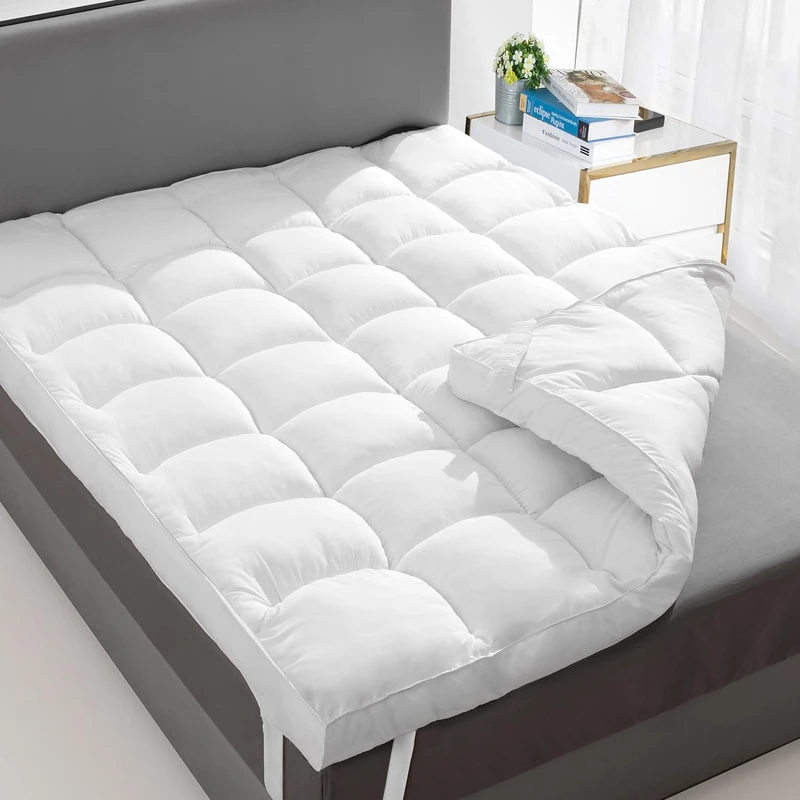 D & G The Duck And Goose Co Overfilled Overfilled Extra Thick Plush Mattress Topper Queen Size, Overfilled Mattress Pillowtop Bed Topper for Best CushioningExtra Thick Mattress Topper Queen Size