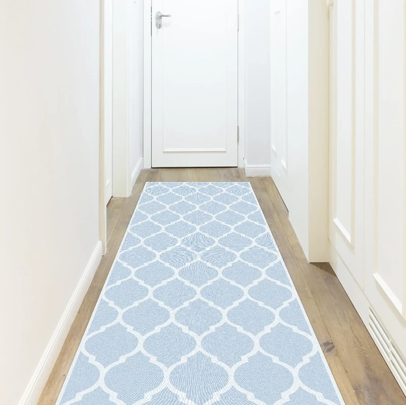 Viniliko Quatrefoil Vinyl Rug, Blue, 66 x 250 x 3 cm