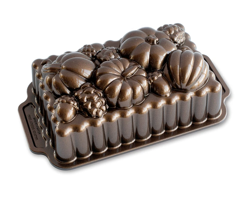 Nordic Ware Harvest Bounty Loaf Cake Tin, Cast Aluminium Baking Tin with Pumpkin Pattern, Loaf Tin Colour: Bronze