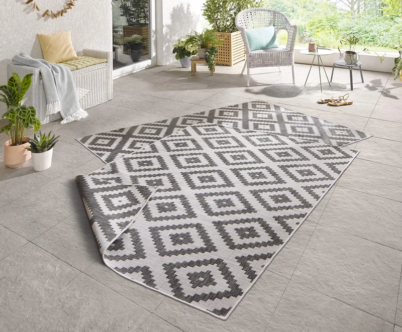 NORTHRUGS Outdoor Rug, Malta Reversible Rug, Weatherproof, Modern Geometric Pattern Runner for Balcony, Patio, Garden, Conservatory, Living Room Rug, Waterproof, Polypropylene, Grey, Cream, 160 x 230