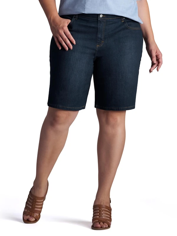 Lee Women's Plus Size Relaxed Fit Bermuda Short, Journey, Medium