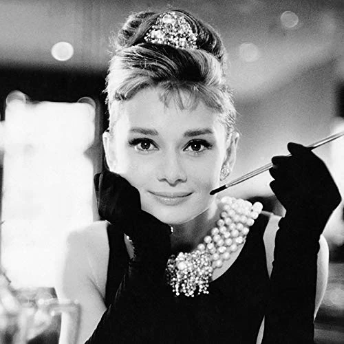 Pyramid International Audrey Hepburn Breakfast At Tiffany's Canvas Print, Cotton, Multi-Colour, 1.8 x 85 x 85 cm